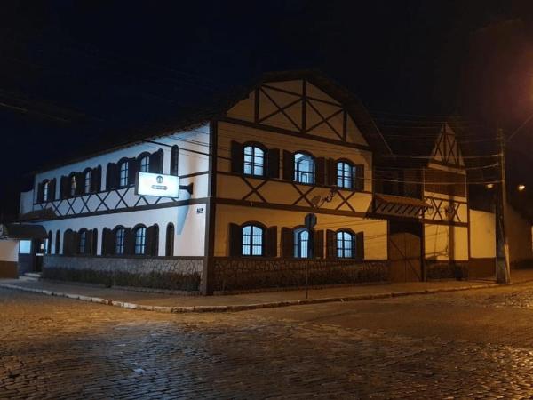 Casa Blanca Pousada Hotel, Rezerwuj  São Lourenço Minas Gerais
