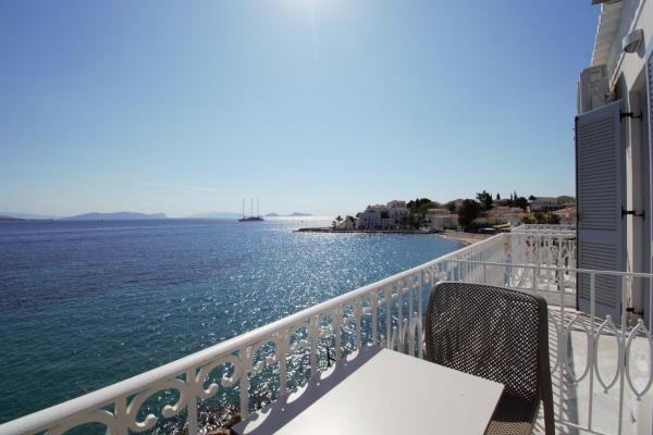 Aurora - Rooms & Suites - Spetses, Rezerwuj  Spetses Saronic Islands