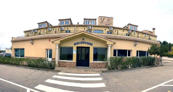 HOTEL LOS CAÑAS, Rezerwuj  Iniesta 
