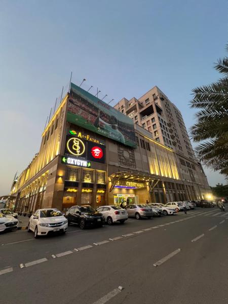 , Rezerwuj  Lahaur Pakistan, w pobliżu Anarkali Bazaar