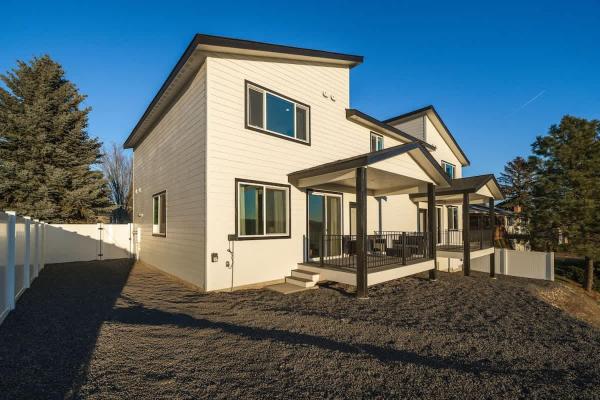 Modern Villa with Scenic Views, Rezerwuj  Spokane 