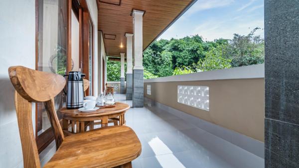 Depi House Ubud, Rezerwuj  Hotele w Bali z Parkingiem, Parking