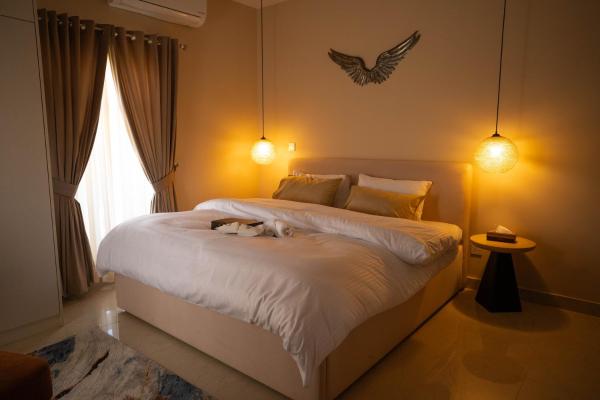 Just Move Premium 2BR Suite, Near ISB Int'l AIRPT, Rezerwuj  Islamabad Pakistan
