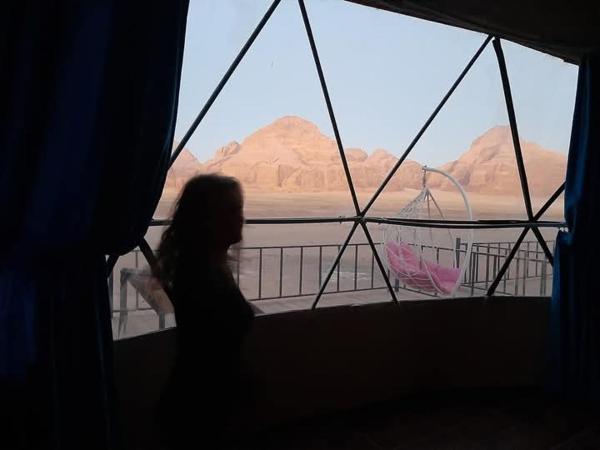 Wadi Rum murahf camp, Rezerwuj  Wadi Rum Akaba