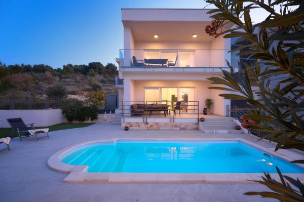 Hillside Apartments Murter, Rezerwuj  Murter Sibenik-Knin County