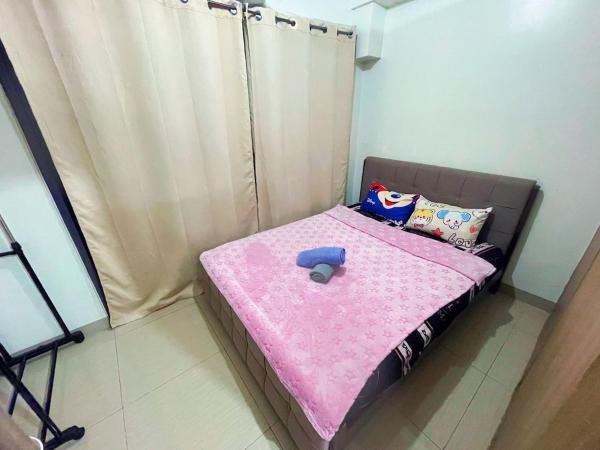 shore 2 tower 2 3 floor, Rezerwuj  Hotele w Manila z Basenem, Basen