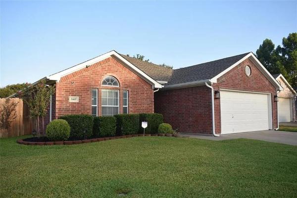 UniQ Farmhouse, Rezerwuj  Grand Prairie Dallas - Fort Worth Metropolitan Area