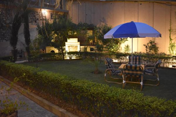 Ali contry club & resort, Rezerwuj  Mingora Khyber Pakhtunkhwa Province