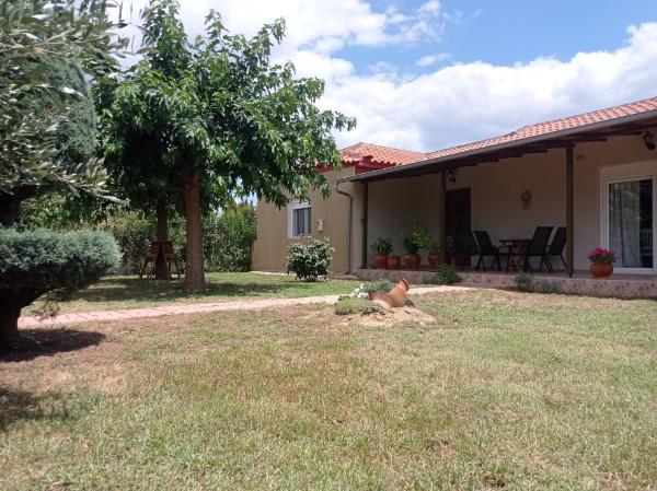 Village Nest, Rezerwuj  Sidhiní Thrace