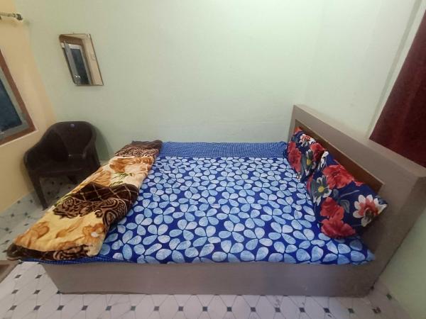 Hotel O Home Tulsi Satsang Bhawan Homestay, Rezerwuj  Ayodhya 