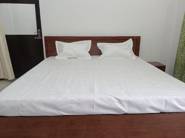 Shri Gayatri homestay, Rezerwuj  Ayodhya 