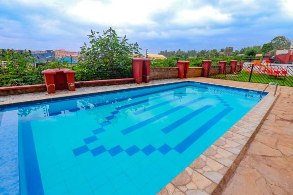 One bed airbnb with pool by Omuts, Rezerwuj  Kiambu Central