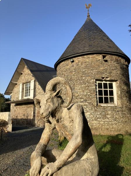 LE MONTESSER, Rezerwuj  Villebaudon Normandy