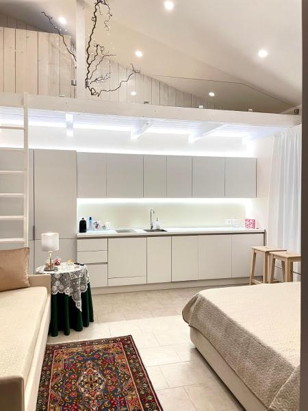 Loft Rubino - host 339 Marco 38 Fazzari 60 cellulare 587, Rezerwuj  Polistena Kalabria