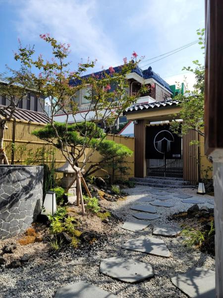 Seoseoillo, Rezerwuj  Busan Zjednoczone Emiraty Arabskie