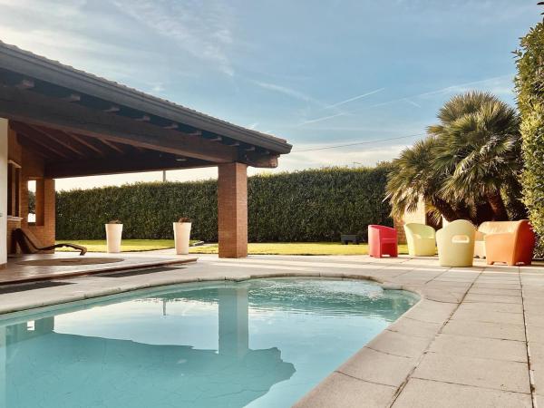 Wow House - Ampia Villa con Piscina e sala giochi, Rezerwuj  Casoni Wenecja Euganejska