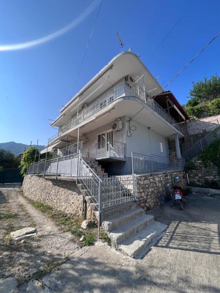 Dhoma Plazhi Husi, Rezerwuj  Borsh Vlorë County