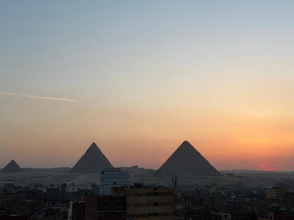 Pyramids gardens guest House, Rezerwuj  ‘Ezbet `Abd el-Ḥamîd Giza Governorate