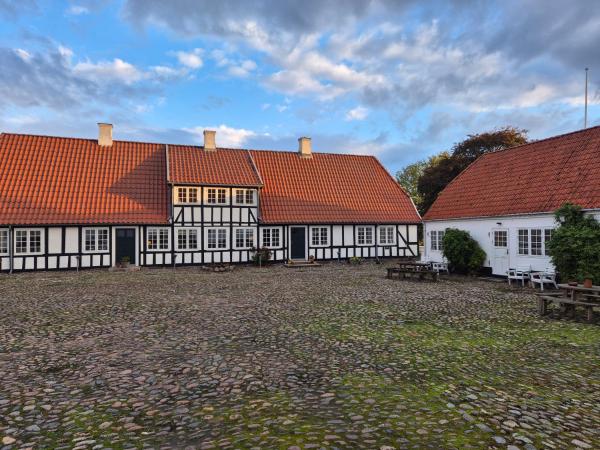 Mini-lejlighed med køkken - delt bad og toilet med nabolejlighed, Rezerwuj  Asperup Funen