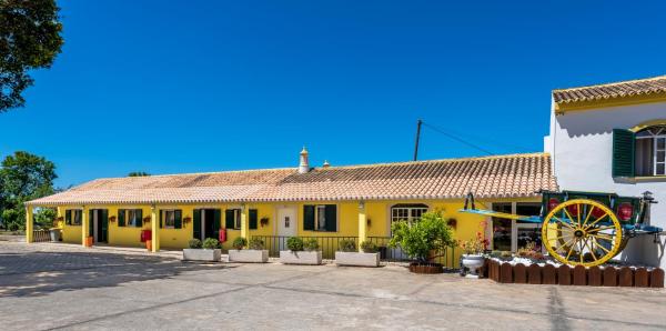Quinta do Moinho, Rezerwuj  Hotele w Algarve z Parkingiem, Parking