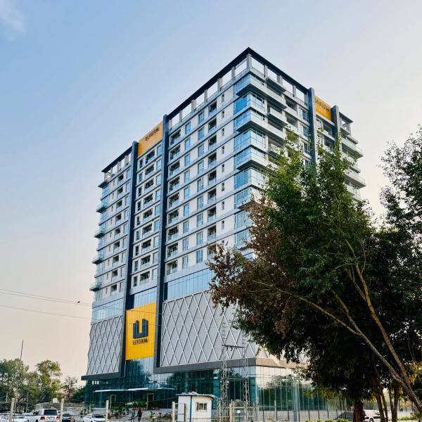 ELYSIUM TOWER Modern & Luxury Apartments Overlooking Centaurus Mall Islamabad, Rezerwuj Apartament Islamabad Pakistan