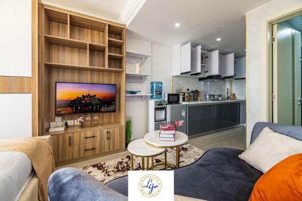 lovely fully furnished studio apartment in kilimani with unbeatable city views, Rezerwuj  Nairobi Hotele...