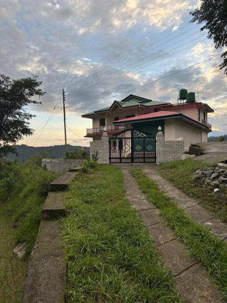 Serene Stay Bir Billing, Rezerwuj  Sahel Himachal Pradesh