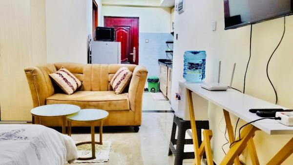 celestial comfort apartments with ample parking space, swimming pool, mordern equipped gym, and amazing city views, Rezerwuj  Hotele w Nairobi z Parkingiem, Parking
