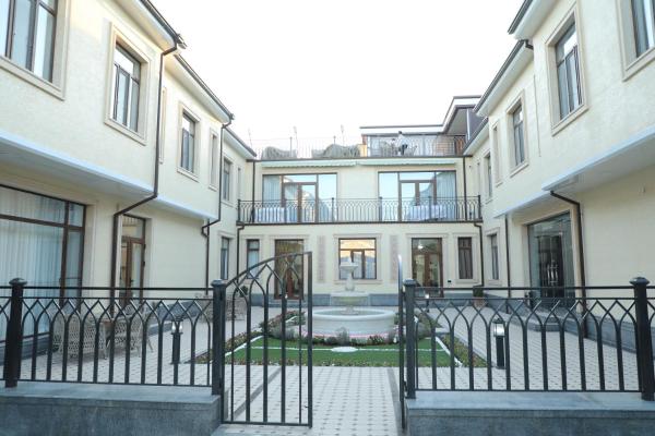 Boutique Hotel Mubina, Rezerwuj  Hotele w Buchara z Basenem, Basen