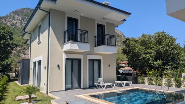 Villa Mare Luna & Villa Mariposa - Dream Luxury Summer Residences by the Aegean Sea, Rezerwuj  Hotele w Muğla z Basenem, Basen