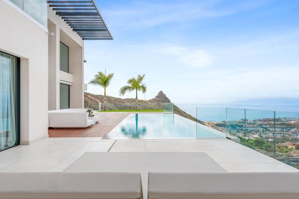 Villa Aquastar, Rezerwuj  Hotele w Teneryfa z Parkingiem, Parking