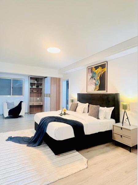 serenity heights three bedroom apartment with swimming pool fully equipped gym ample parking space child play area and amazing scenic views, Rezerwuj  Nairobi Hotele...