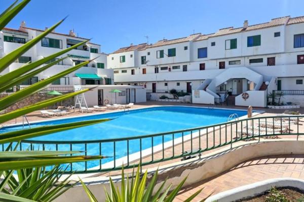 Alondras Luxury Paradise fully renovated, Rezerwuj  Hotele w Teneryfa z Parkingiem, Parking