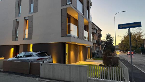 WELCOME residenza esclusiva via Liverani Imola, Rezerwuj  Imola Bologna Province