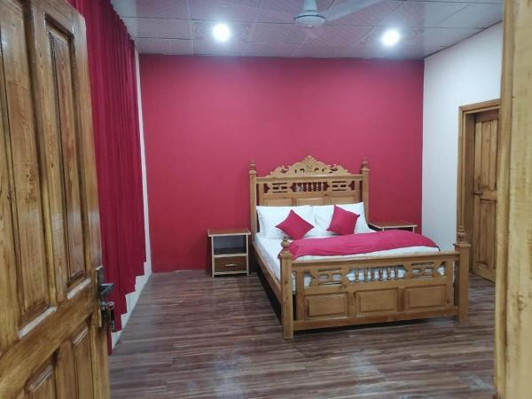 Neelum Lodges & Khan Shinwari Restaurant, Rezerwuj  Dargai Balochistan