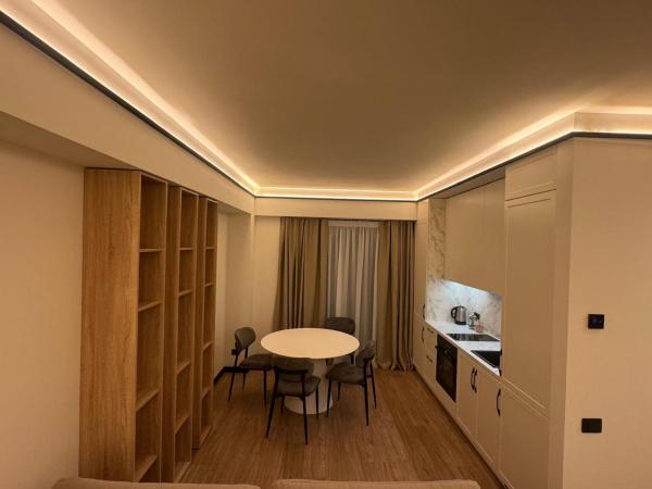 Apartment Green Park Lane, Rezerwuj Apartament Hotele w Muntenia z Parkingiem, Parking