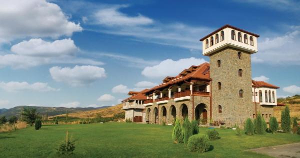 Popova Kula Hotel & Winery, Rezerwuj Hotel Hotele i noclegi w Demir Kapija, Hotel