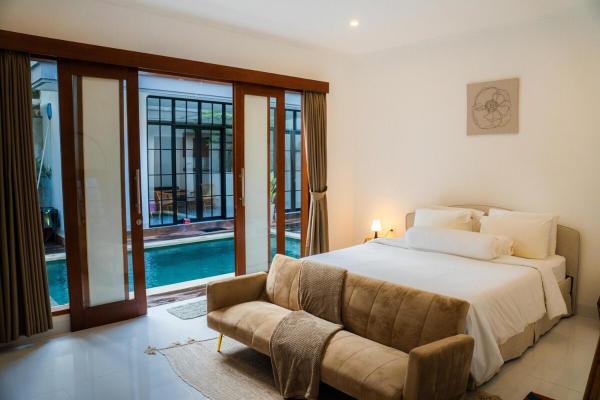 Satori Villa Umalas, Rezerwuj  Hotele w Bali z Basenem, Basen