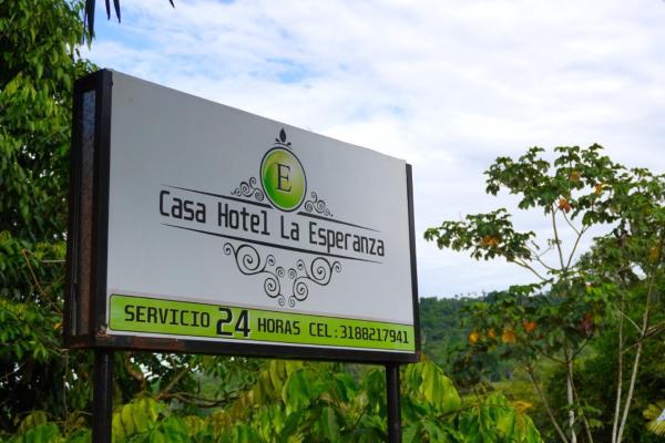 Casa Hotel La Esperanza, Rezerwuj  Hotele w Putumayo z Basenem, Basen