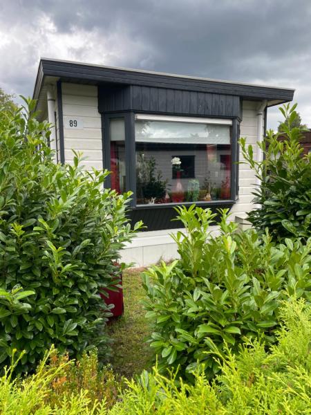 Tiny Chalet Sole in Putten, Rezerwuj Chalet Hotele w Geldria z Parkingiem, Parking