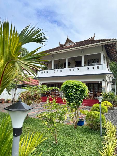 4elementis beach homestay, Rezerwuj  Mararikulam Nowe Delhi
