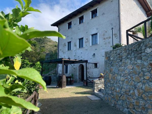 Il Muraglio, Rezerwuj  Belmonte Calabro Kalabria