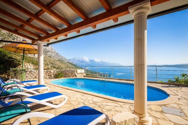 Villa Marevista, Rezerwuj  Hotele w Split-Dalmatia County z Parkingiem, Parking