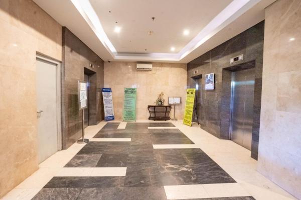 Tamastu Blue Sapphire Apartel Cakung, Rezerwuj  Cilandak Dżakarta