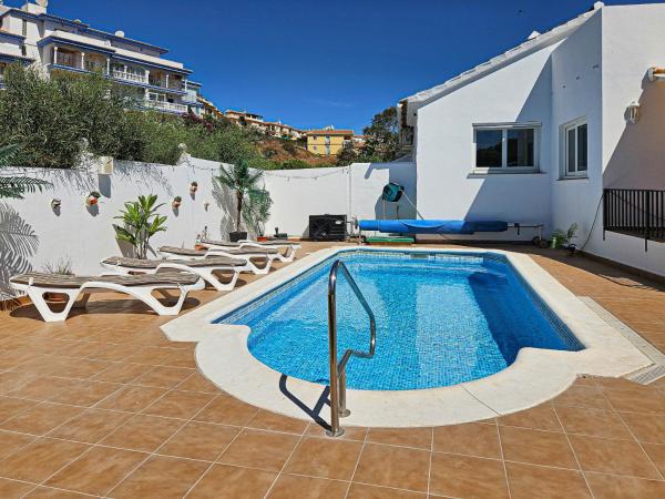 Villa Sunshine in El Faro, Rezerwuj  Mijas Costa 