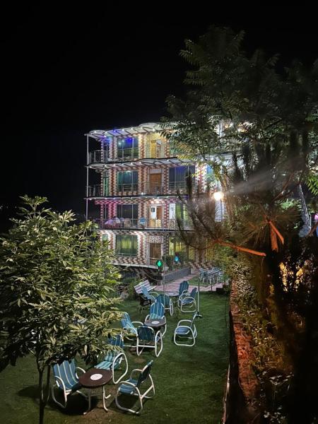 Bhurban Family Apartments, Rezerwuj Apartament Murree Punjab Region