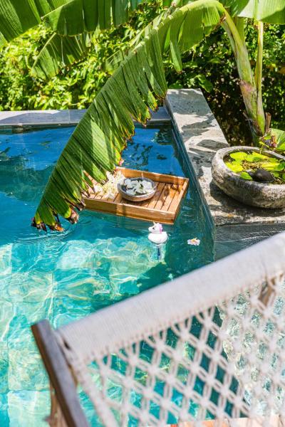 Villas Niaoulis, Rezerwuj  Hotele w Grande-Terre z basenem, Basen