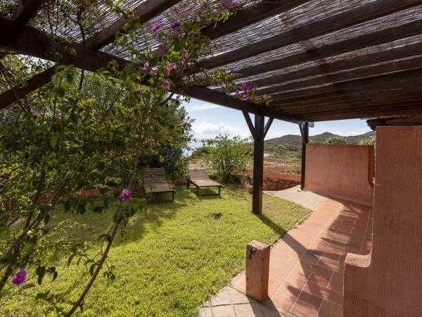 Holiday Home Villa 20 by Interhome, Rezerwuj  Hotele w Korsyka z Parkingiem, Parking