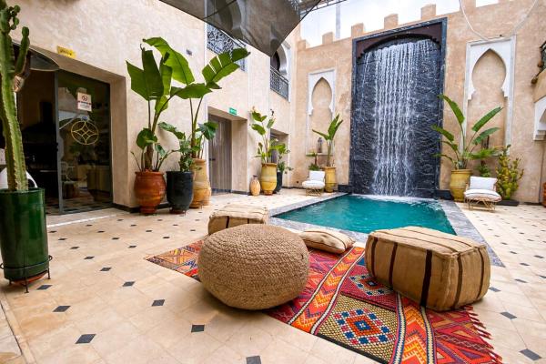 Riad Dar Couscous & SPA, Rezerwuj  Hotele w Marrakech-Tensift-Haouz z Basenem, Basen