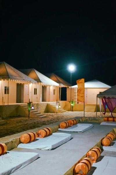 Dunes Villa Desert Camp, Rezerwuj  Jaisalmer Rajasthan